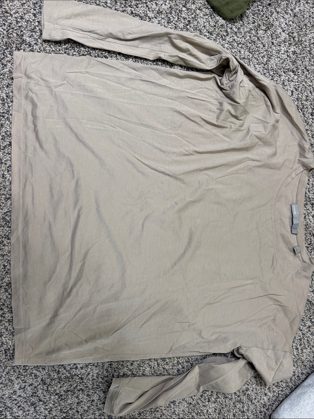 Vince 3 quarter shirt small